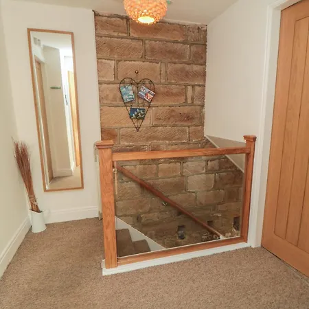 Barn * ソルトバーン・バイ・ザ・シー